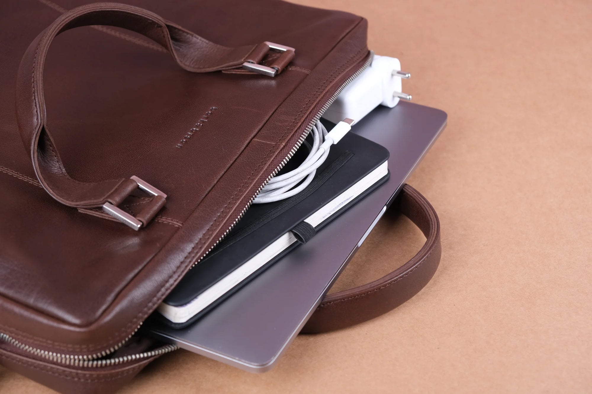 Travel Heritage / Executive Carry