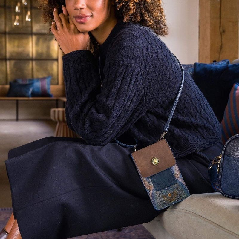 Peggy / Phone Bag / Jabali / MOQ 1