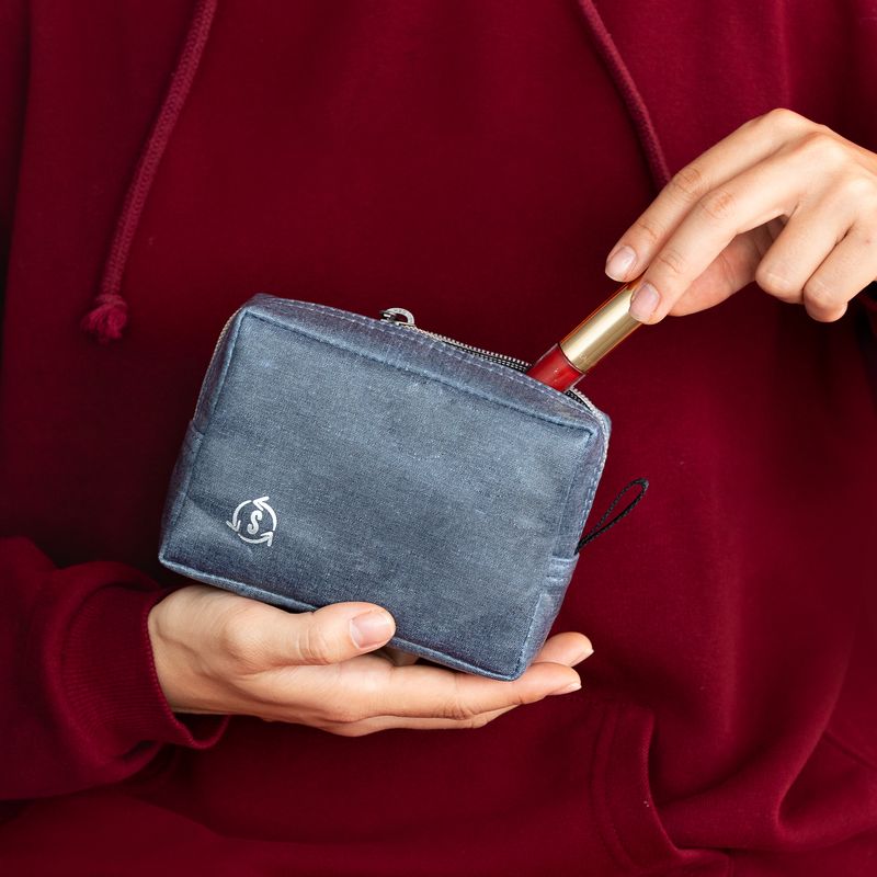 IKI / INT Pouch