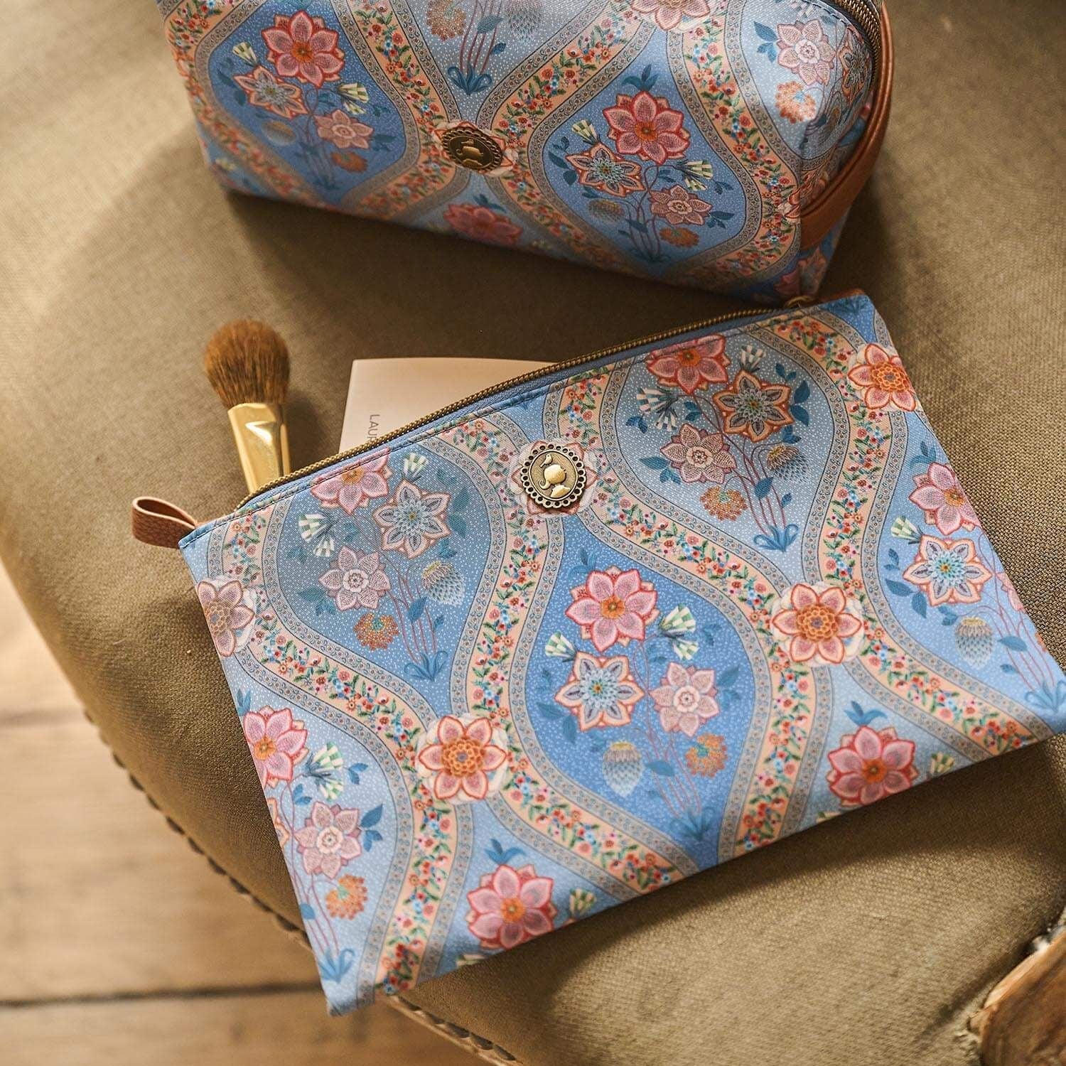 Charly / Cosmetic Flat Pouch Medium / Ornamento / MOQ 1